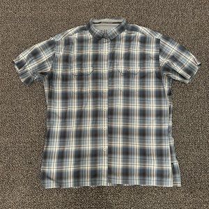 Kuhl men’s collared shirt